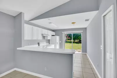 706 Wisteria Avenue, Fort Pierce, FL 34982 - Photo 9