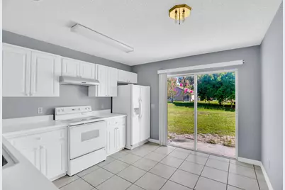 706 Wisteria Avenue, Fort Pierce, FL 34982 - Photo 11