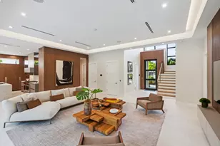 354 NE 4th St, Boca Raton, FL 33432 - Photo 3