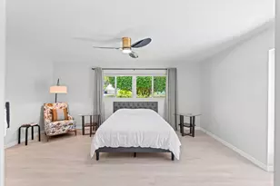 1081 Bimini Ln, Singer Island, FL 33404 - Photo 9