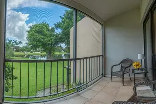 3205 Bridgewood Dr, Boca Raton, FL 33434 - Photo 11