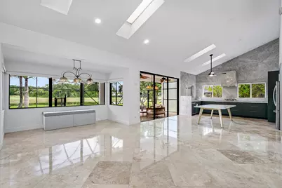 10391 Boca Woods Lane, Boca Raton, FL 33428 - Photo 9