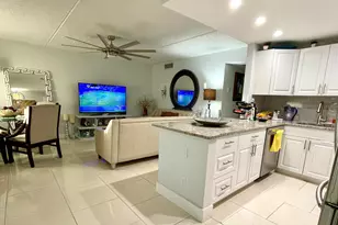 3200 Springdale 107 Blvd Unit, Palm Springs, FL 33461 - Photo 3