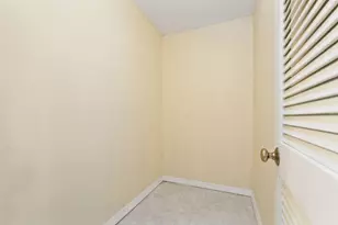 311 Colony Ln, Fort Pierce, FL 34982 - Photo 17