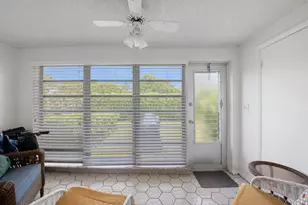 13670 Via Flora Unit, Delray Beach, FL 33484 - Photo 17