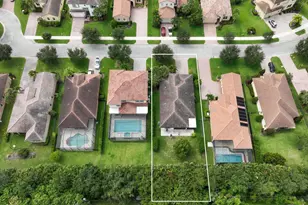 8024 SW Marin Dr, Stuart, FL 34997 - Photo 23