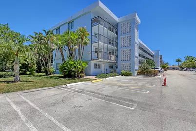 2006 S Federal Highway, Unit #205, Boynton Beach, FL 33435 - Photo 1