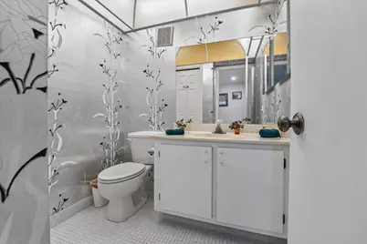 16251 Golf Club Road, Unit #312, Weston, FL 33326 - Photo 9