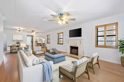 1023 S Palmway, Lake Worth Beach, FL 33460 - Photo 3