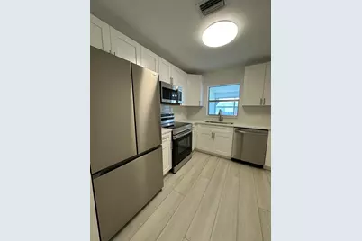 2638 E Gately Drive, Unit #23, West Palm Beach, FL 33415 - Photo 9