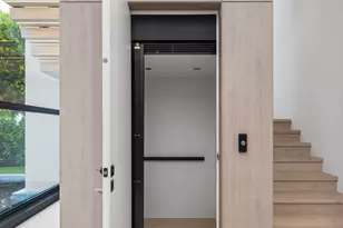 541 Golden Harbour Dr, Boca Raton, FL 33432 - Photo 37