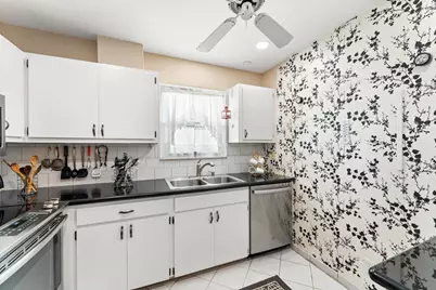 2561 Boundbrook Boulevard #209, West Palm Beach, FL 33406 - Photo 13