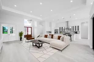 1064 NW Spruce Ridge Dr, Stuart, FL 34994 - Photo 7