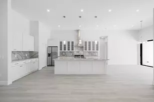 1064 NW Spruce Ridge Dr, Stuart, FL 34994 - Photo 11