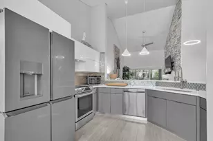 204 Sea Oats Dr, Juno Beach, FL 33408 - Photo 11