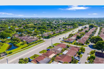 1120 NW 49th Court, Deerfield Beach, FL 33064 - Photo 51