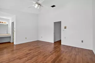 19811 W Oakmont Dr, Hialeah, FL 33015 - Photo 19