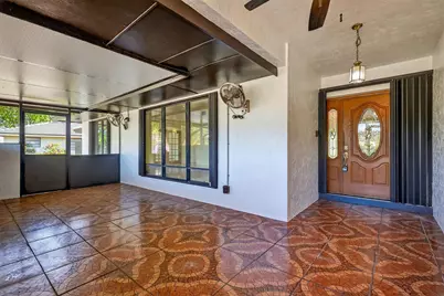 19811 W Oakmont Drive, Hialeah, FL 33015 - Photo 41