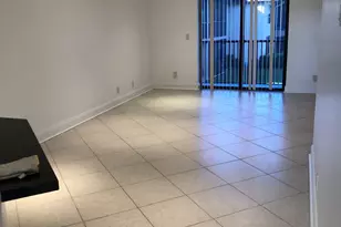 21911 Lake Forest Cir, Boca Raton, FL 33433 - Photo 5