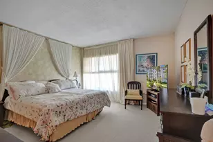 250 NE 20th St, Boca Raton, FL 33431 - Photo 35