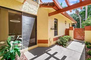 5335 10th Fairway Dr, Delray Beach, FL 33484 - Photo 3