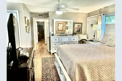 10821 N Military Trail, Unit #21, Palm Beach Gardens, FL 33410 - Photo 13