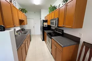 369 River Bluff Ln, Royal Palm Beach, FL 33411 - Photo 9