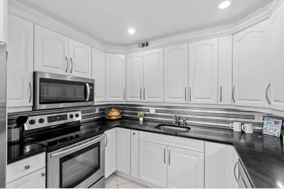 4013 Yarmouth A, Boca Raton, FL 33434 - Photo 1