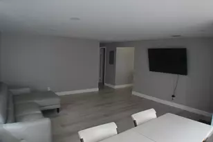 377 NW Nw 49th Street St, Fort Lauderdale, FL 33309 - Photo 7