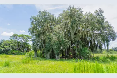 4902 SW Wild Turkey Lane, Indiantown, FL 34956 - Photo 15