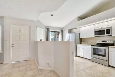 8353 Waterford Avenue, Tamarac, FL 33321 - Photo 5