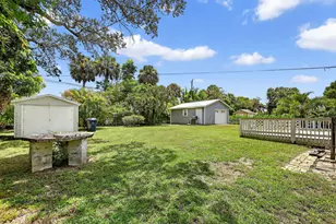 529 SE Madison Ave, Stuart, FL 34996 - Photo 39