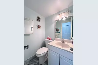 340 Horizons W, Unit #203, Boynton Beach, FL 33435 - Photo 9