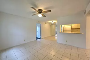 4709 Lucerne Lakes Blvd W, Lake Worth, FL 33467 - Photo 3