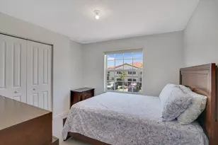 6765 Broadwater Ln, Lake Worth, FL 33467 - Photo 11