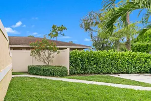 1120 Hyacinth Pl #1124, Wellington, FL 33414 - Photo 13