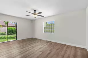 1120 Hyacinth Pl #1124, Wellington, FL 33414 - Photo 7