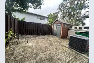 1805 SW 81st Avenue, Unit #4-15, Davie, FL 33324 - Photo 15