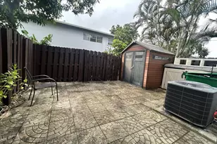 1805 SW 81st Ave, Davie, FL 33324 - Photo 15