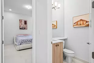 8330 Essex Country Clb Dr, Boca Raton, FL 33434 - Photo 35