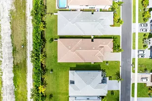 8330 Essex Country Clb Dr, Boca Raton, FL 33434 - Photo 51