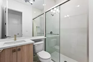 8330 Essex Country Clb Dr, Boca Raton, FL 33434 - Photo 33