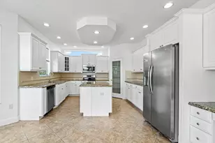 2258 Balsan Way, Wellington, FL 33414 - Photo 13