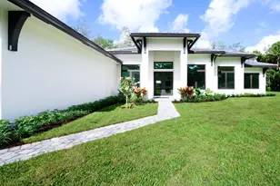 11144 Monet Woods Rd, Palm Beach Gardens, FL 33410 - Photo 3