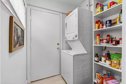 6248 Kings Gate Circle, Delray Beach, FL 33484 - Photo 11