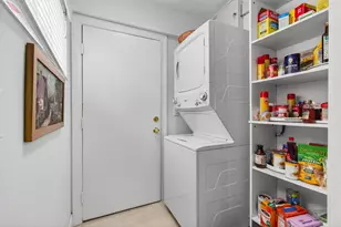 6248 Kings Gate Cir, Delray Beach, FL 33484 - Photo 11