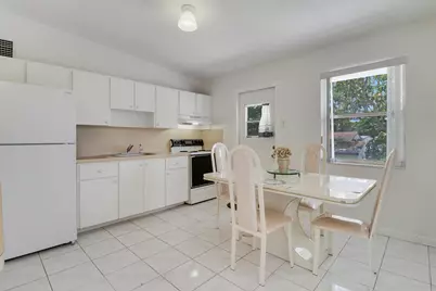 5519 Columbus Road, West Palm Beach, FL 33405 - Photo 5