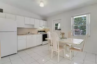 5519 Columbus Rd, West Palm Beach, FL 33405 - Photo 5