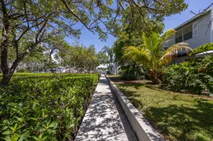 2753 NE 15th St, Pompano Beach, FL 33062 - Photo 39
