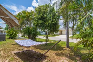 1 Castilla Ln, Port Saint Lucie, FL 34952 - Photo 11